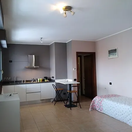 Airport Orio Studio *